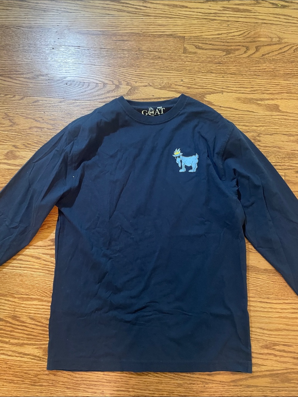 GOAT Men's Navy Long-Sleeve Tee with Embroidered Goat Logo